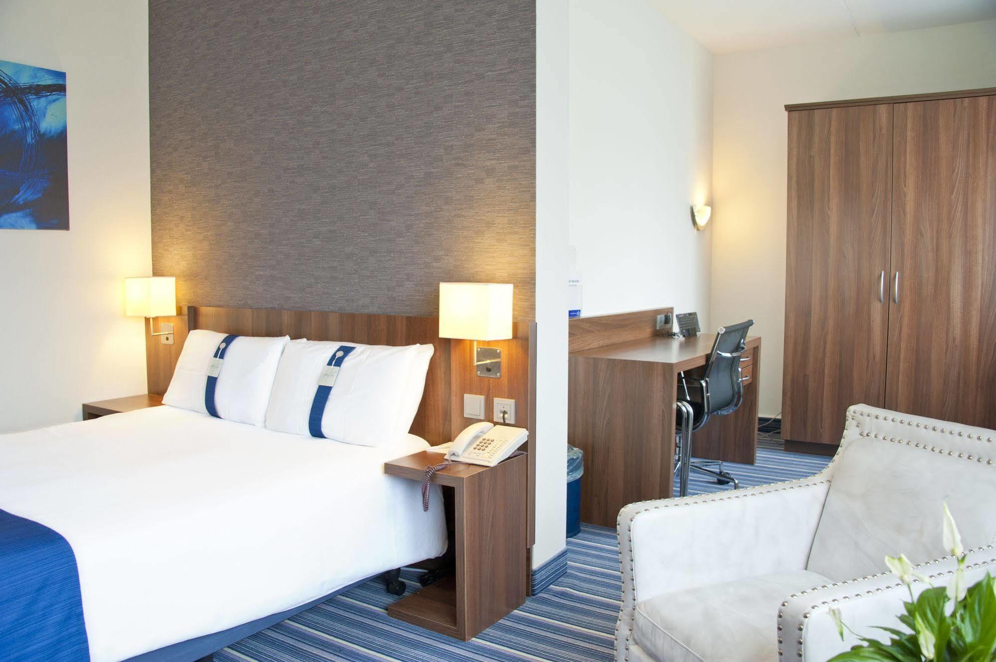 Hotel Port Of Moerdijk Dış mekan fotoğraf