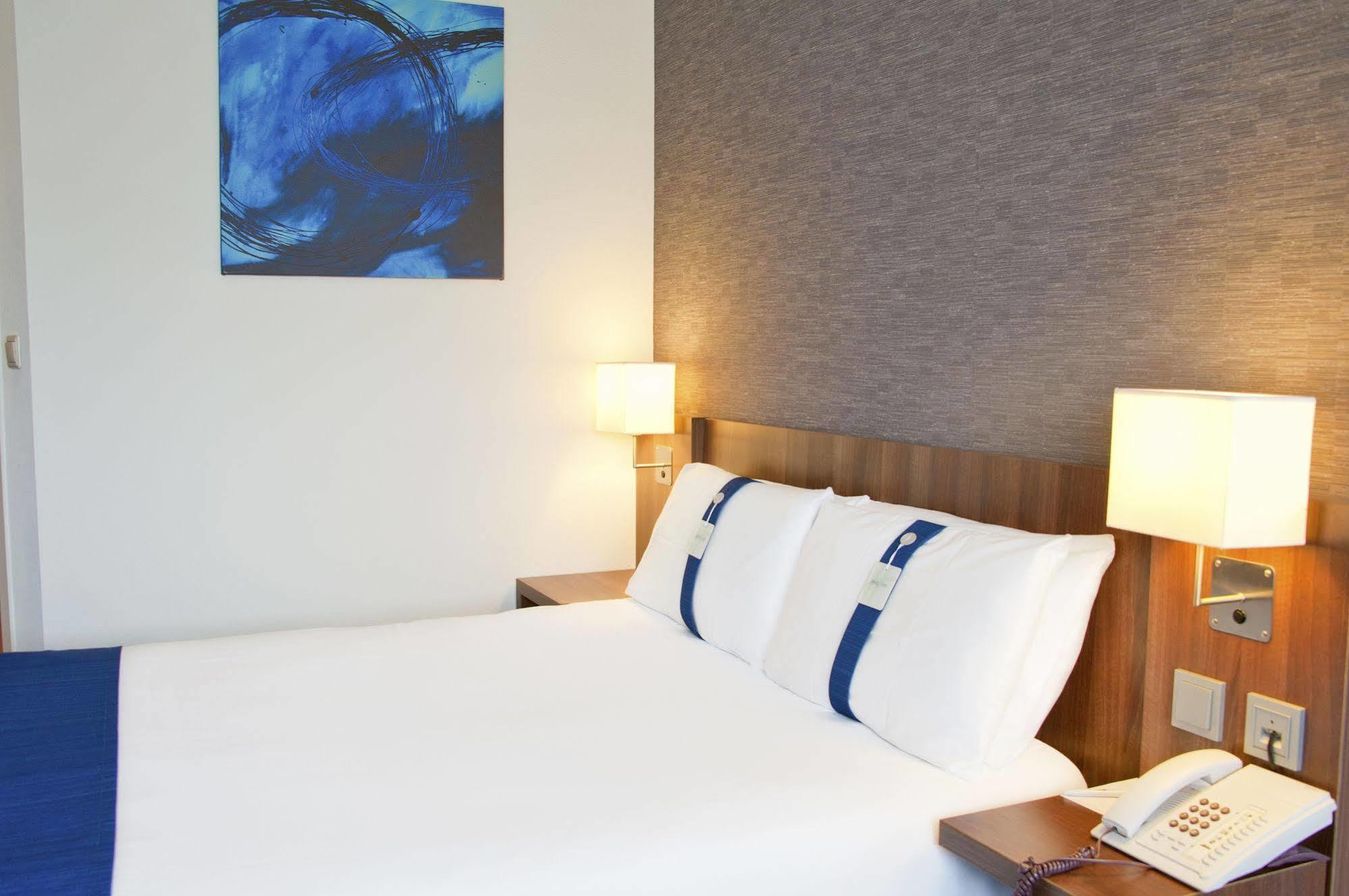 Hotel Port Of Moerdijk Dış mekan fotoğraf